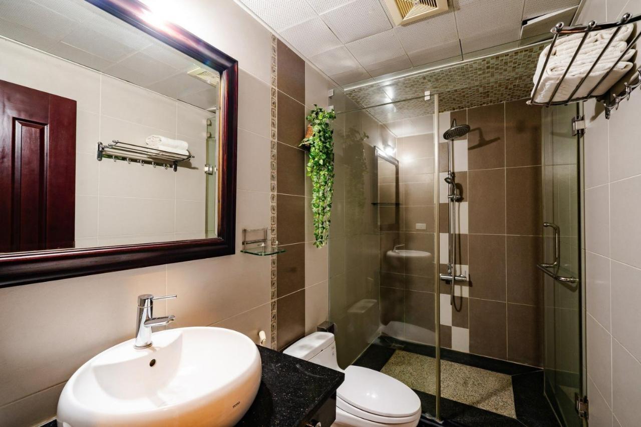 Wild Lotus Hotel Apartment 2 Hanoi Exterior photo